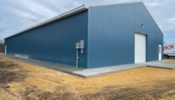 Besche Furniture Storage Building Rear - The Amish Tradesman